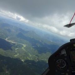 Flugwegposition um 09:44:20: Aufgenommen in der Nähe von Gemeinde Lilienfeld, 3180, Österreich in 1793 Meter